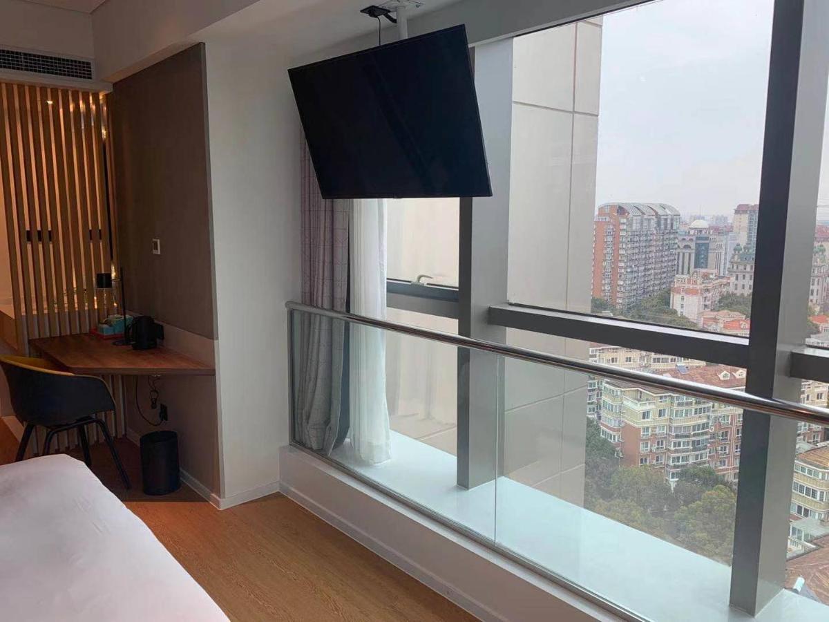 Holiday Inn Express Shanghai Baoyang By Ihg Экстерьер фото