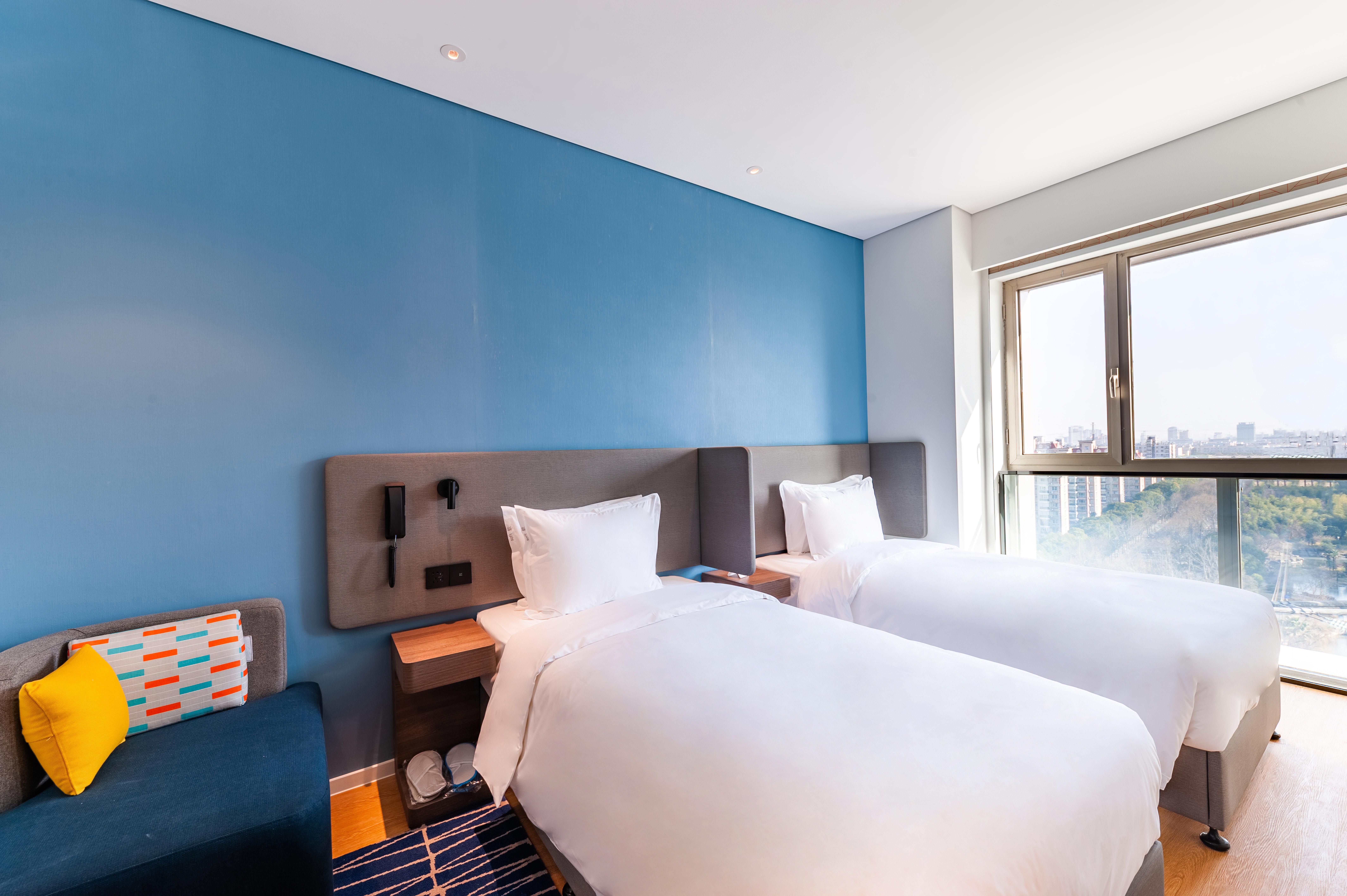 Holiday Inn Express Shanghai Baoyang By Ihg Экстерьер фото