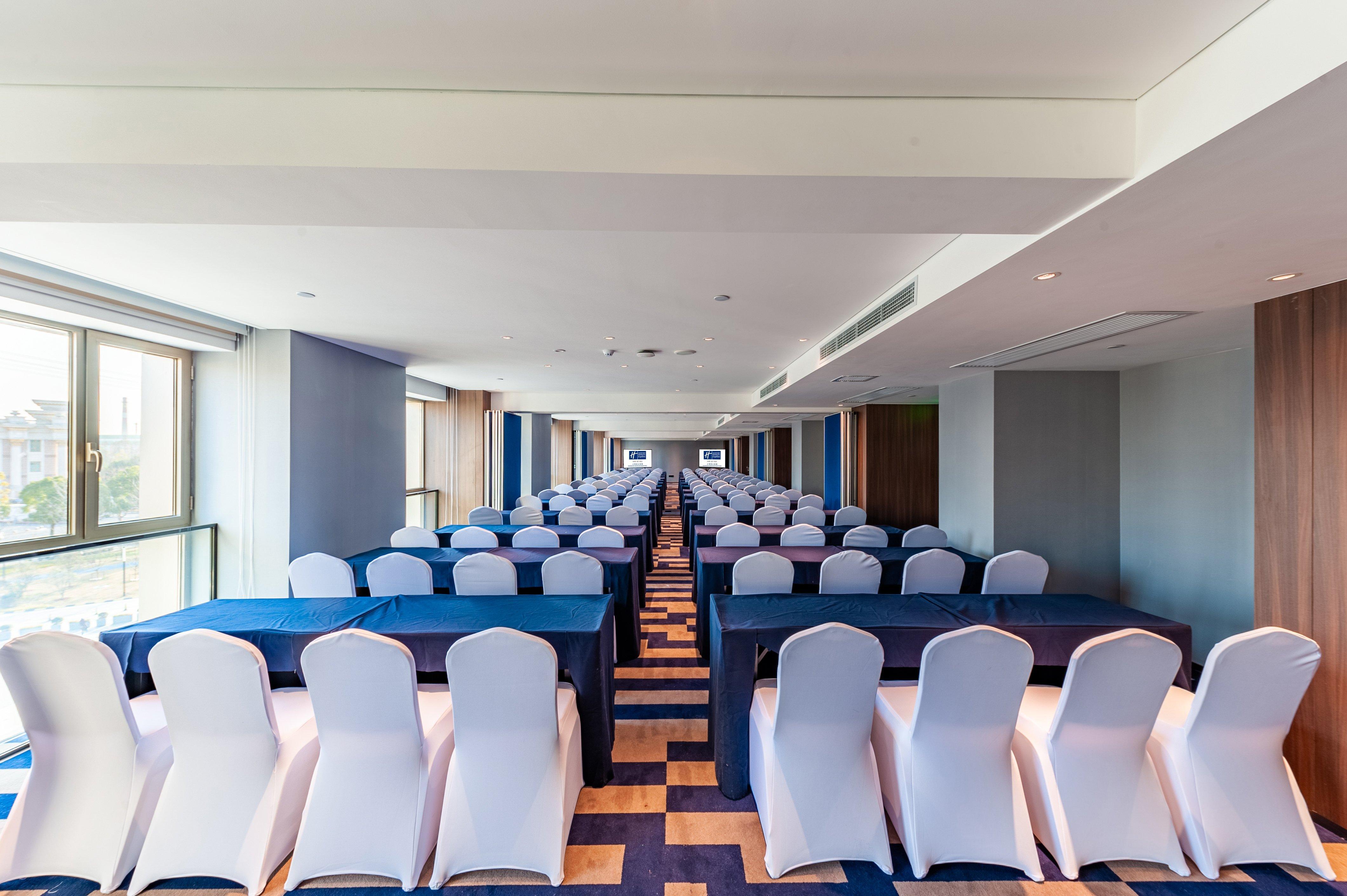 Holiday Inn Express Shanghai Baoyang By Ihg Экстерьер фото